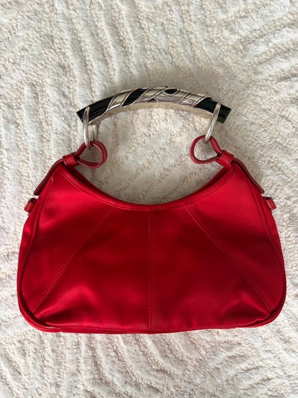 Rare Vintage YSL Mombasa | Red Silk Satin | Tom Ford era Yves Saint Laurent - Picture 15 of 17